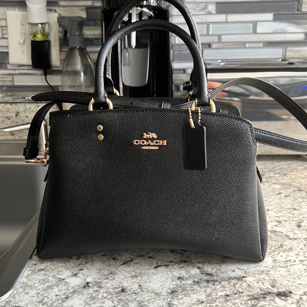 Purse is Beautiful good leather! Barely used for a week just didn’t work for me!